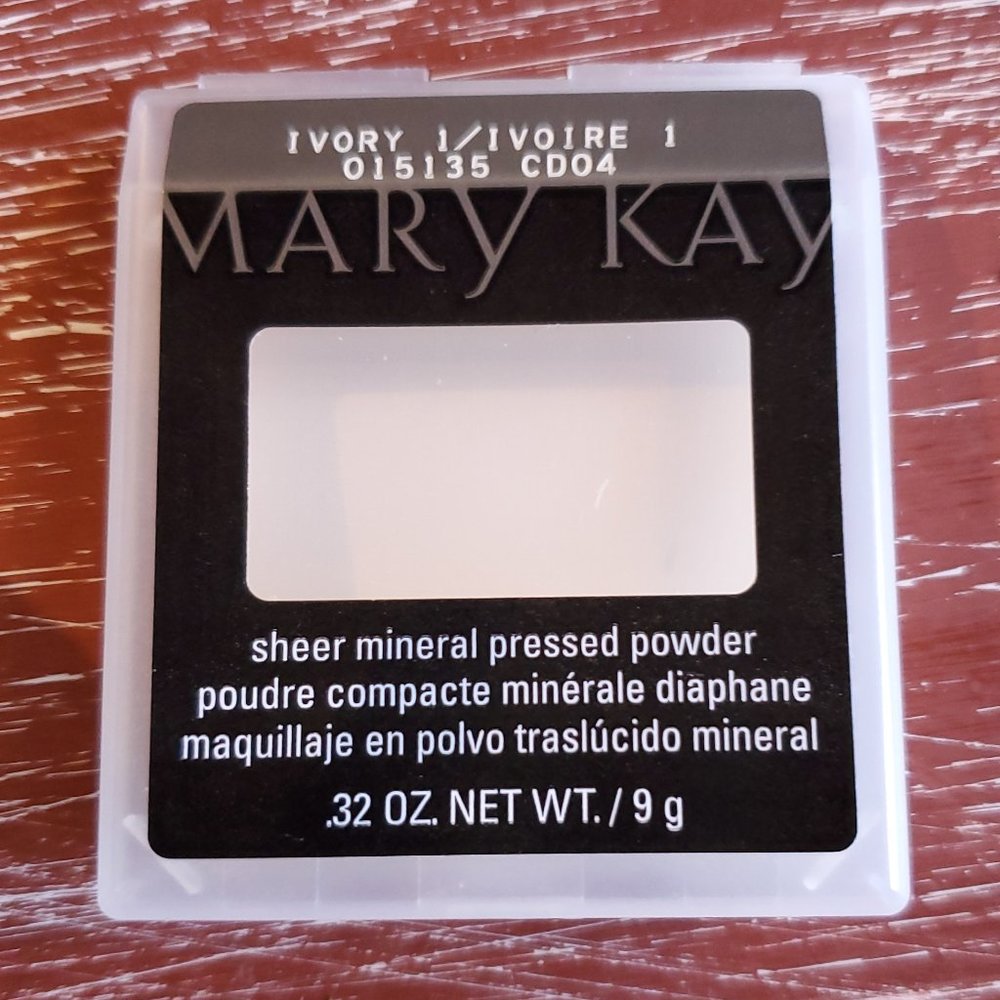 Ivory 1 Sheer Mineral Pressed Powder - Mary Kay